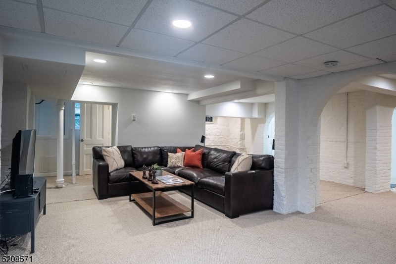 Old Short Hills - Residential