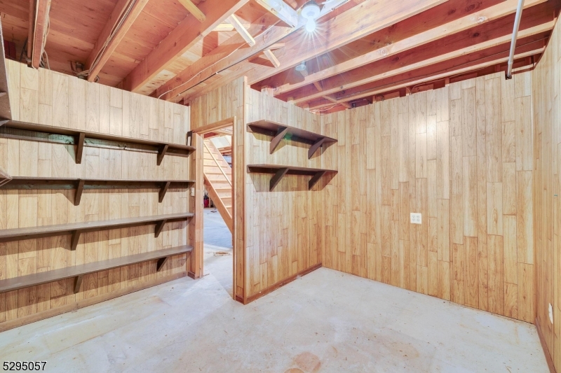 Schooleys Mtn - Residential