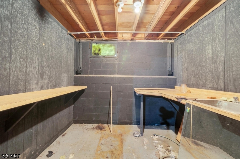 Schooleys Mtn - Residential