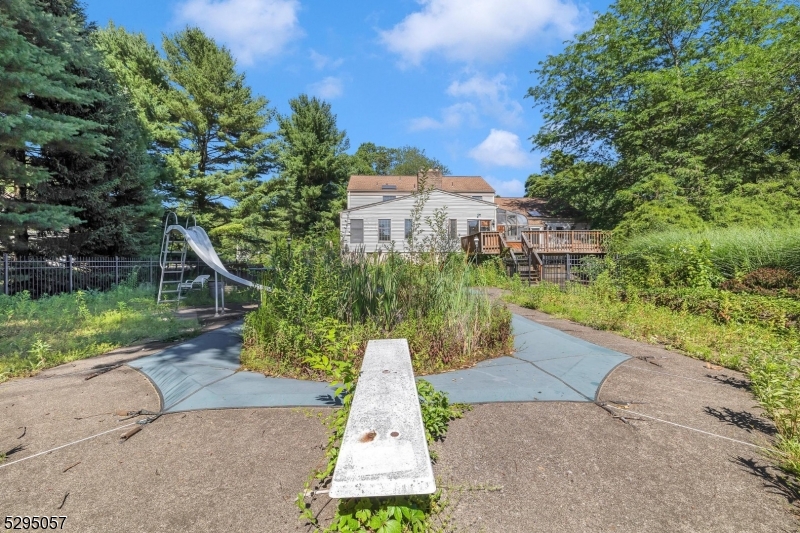 Schooleys Mtn - Residential