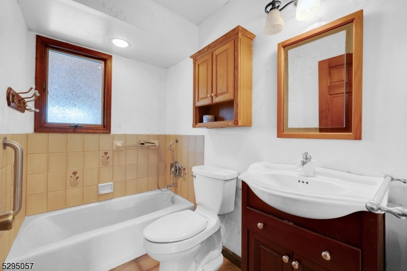 Schooleys Mtn - Residential