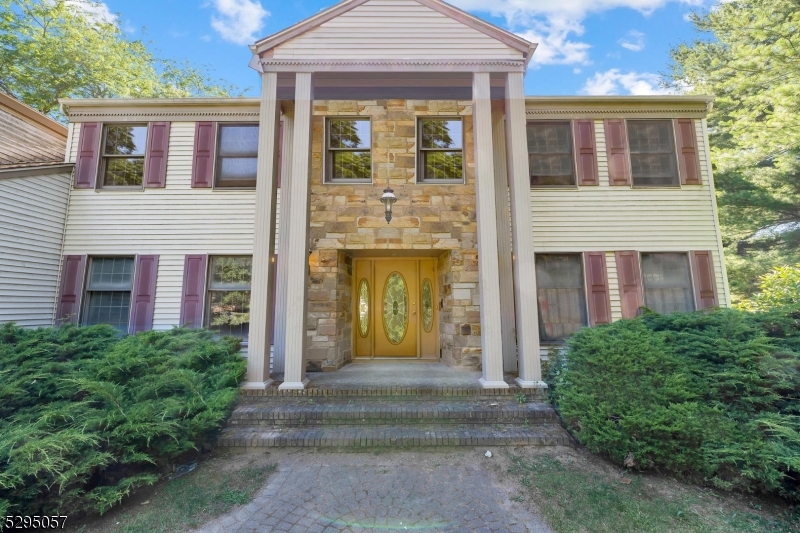 Schooleys Mtn - Residential