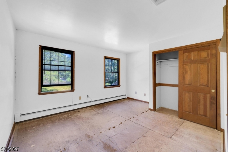 Schooleys Mtn - Residential