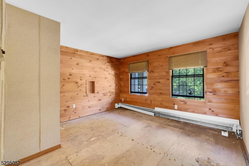 Schooleys Mtn - Residential