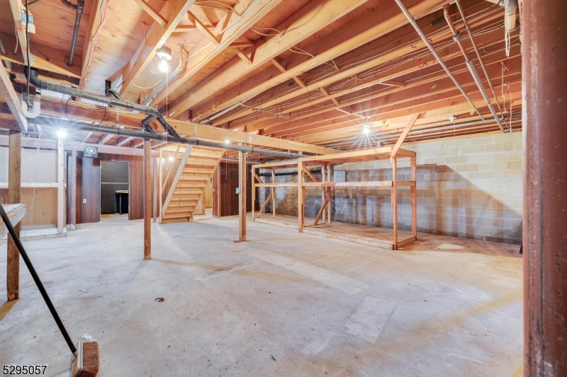 Schooleys Mtn - Residential