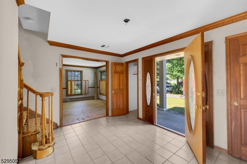 Schooleys Mtn - Residential