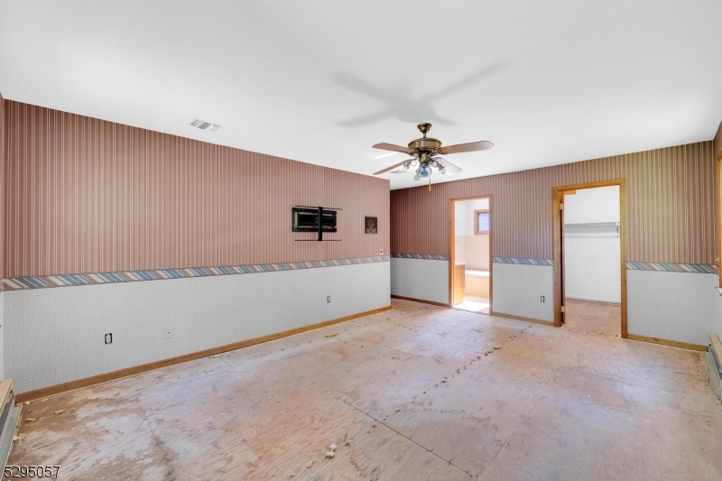 Schooleys Mtn - Residential