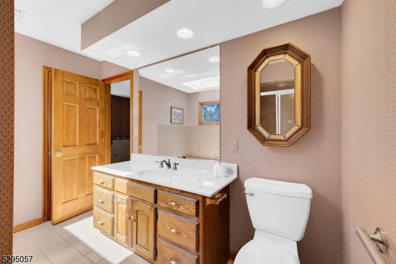 Schooleys Mtn - Residential