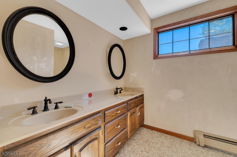 Schooleys Mtn - Residential