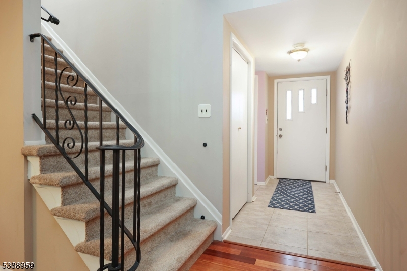 SOMERSET PARK - Residential