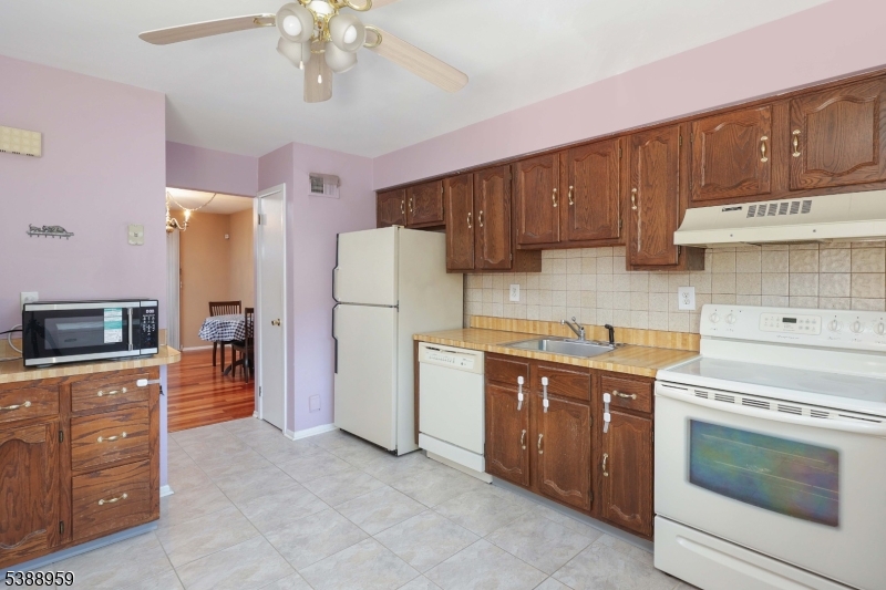 SOMERSET PARK - Residential