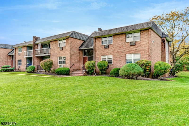 Claremont Hills - Residential