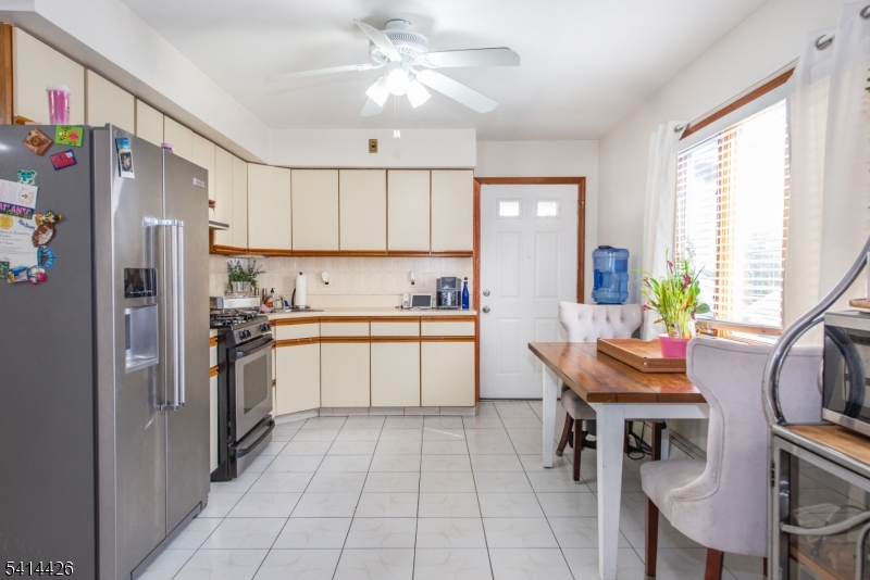 Albion - Residential Income