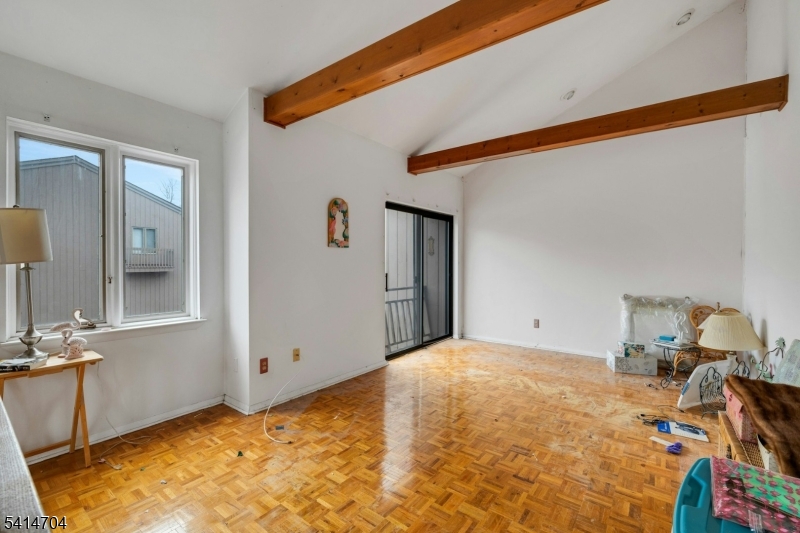 Lindsley Heights - Residential