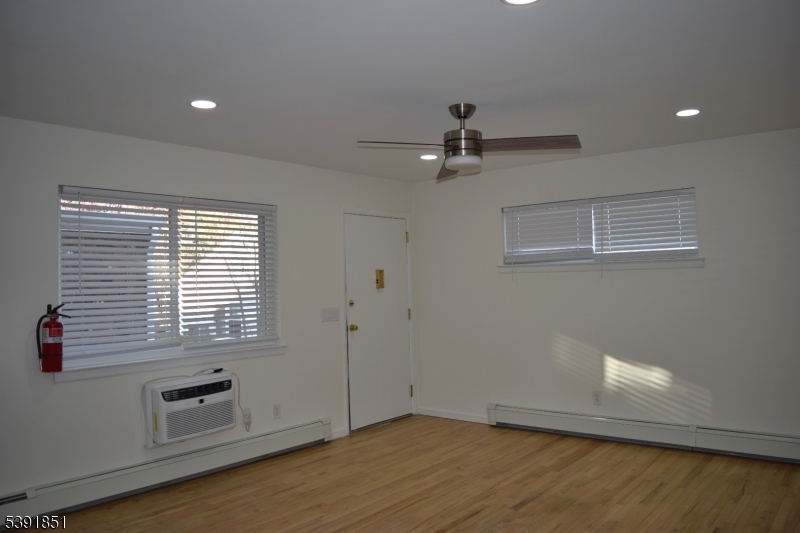 Manor II - Residential Lease