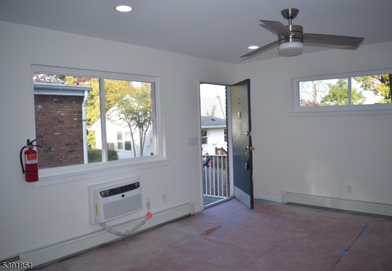 Manor II - Residential Lease