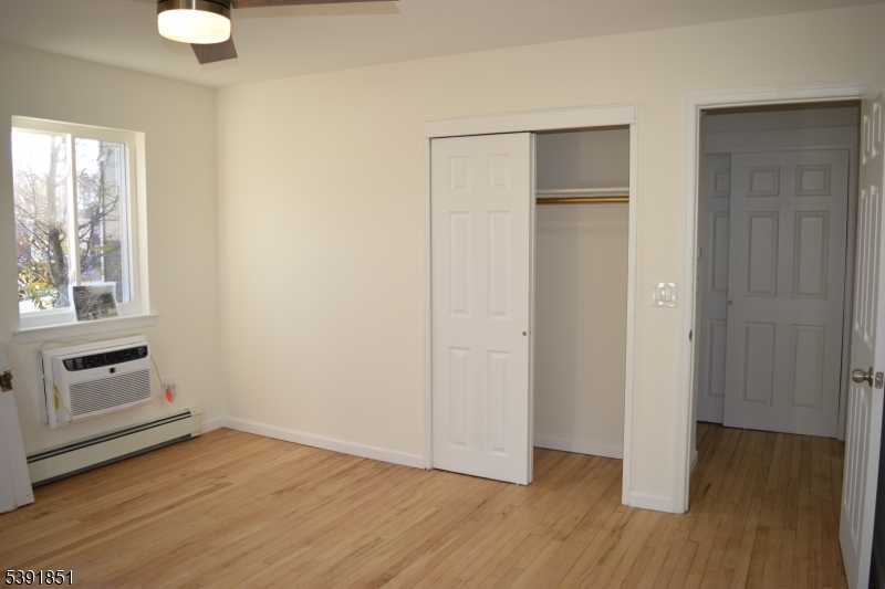 Manor II - Residential Lease