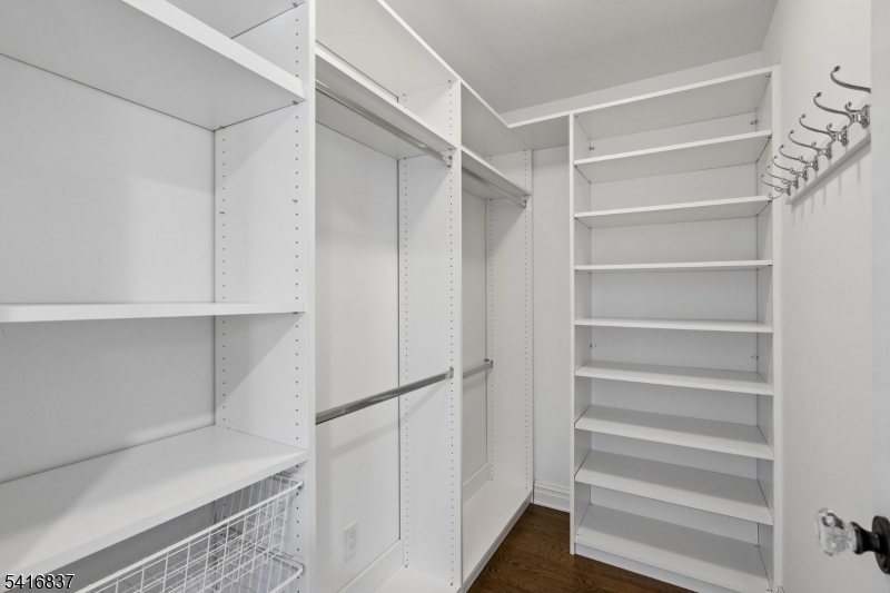 Hartshorn - Residential