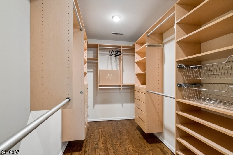 Hartshorn - Residential