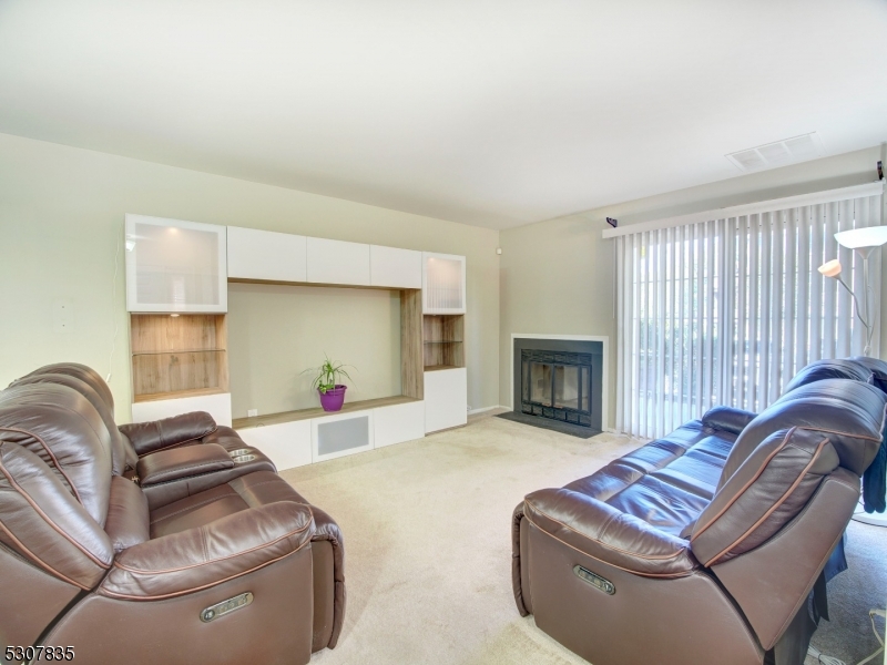 The Pointe - Residential