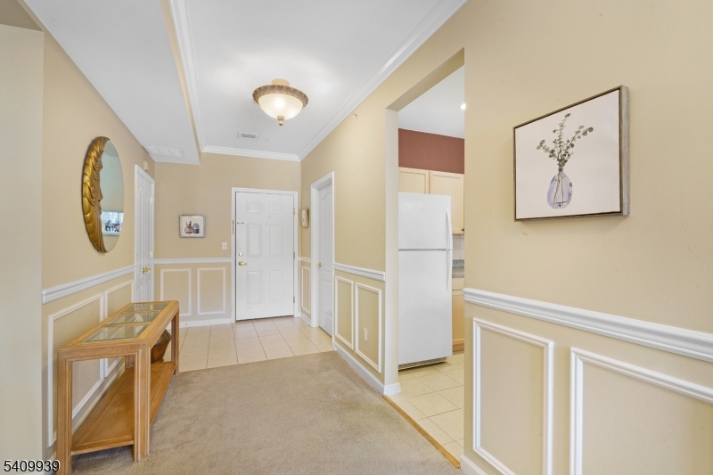 Mountain Ridge Tower - Residential