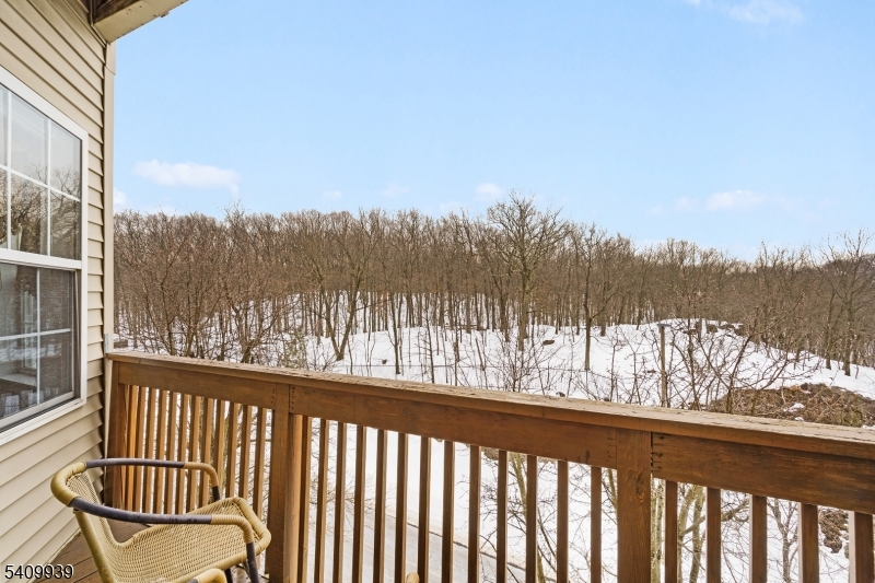 Mountain Ridge Tower - Residential