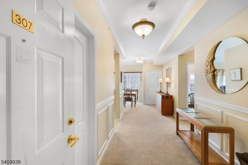 Mountain Ridge Tower - Residential