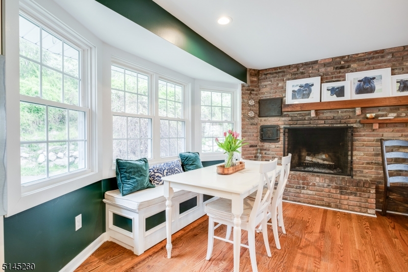 POTTERSVILLE - Residential