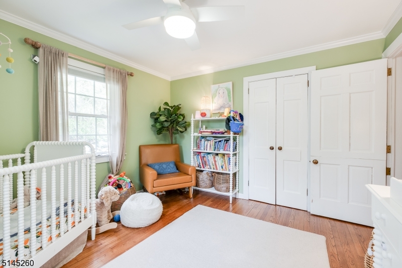 POTTERSVILLE - Residential