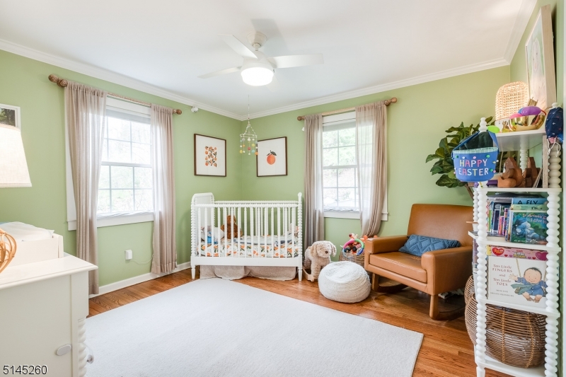 POTTERSVILLE - Residential