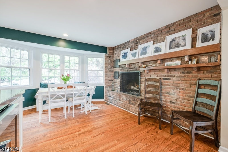 POTTERSVILLE - Residential