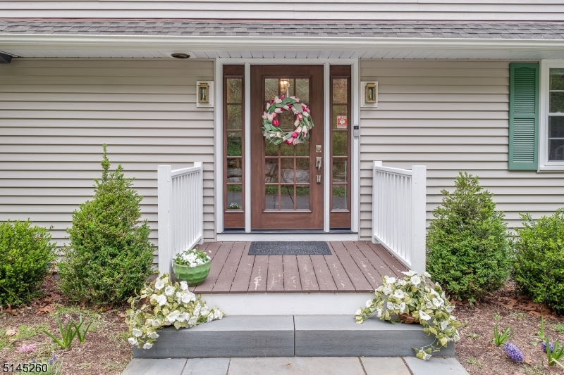 POTTERSVILLE - Residential