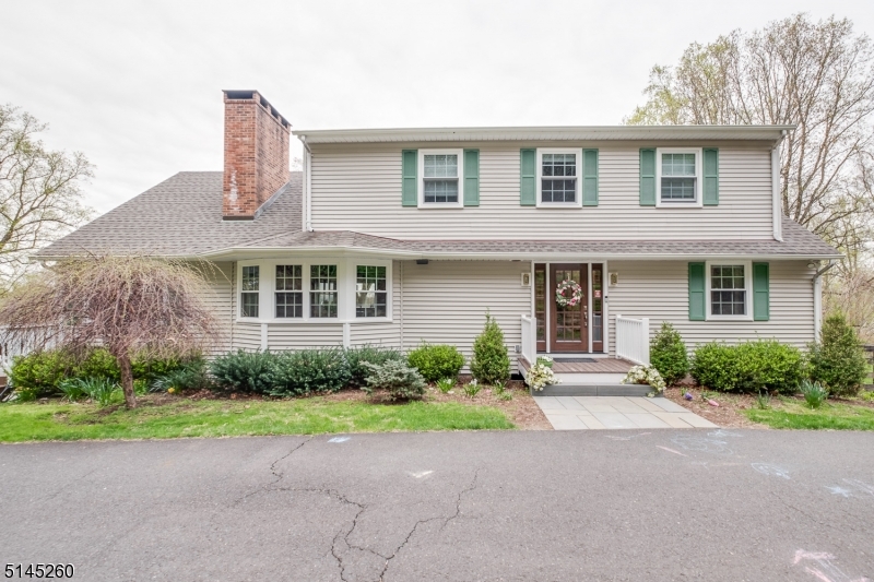 POTTERSVILLE - Residential