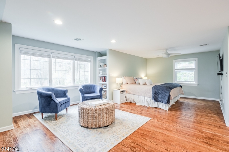 POTTERSVILLE - Residential