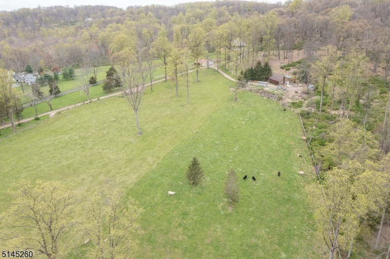 POTTERSVILLE - Residential