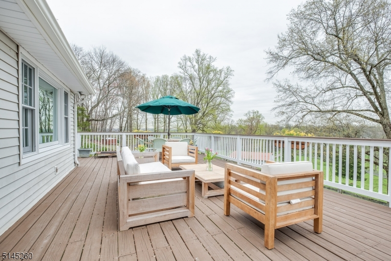 POTTERSVILLE - Residential