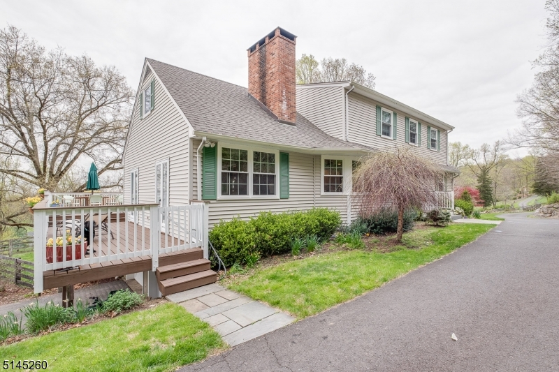 POTTERSVILLE - Residential