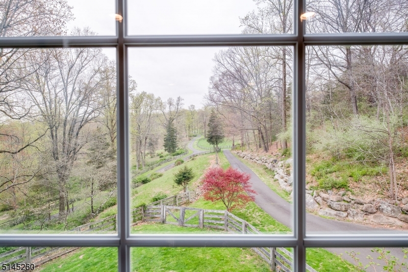 POTTERSVILLE - Residential