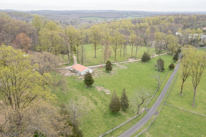 POTTERSVILLE - Residential