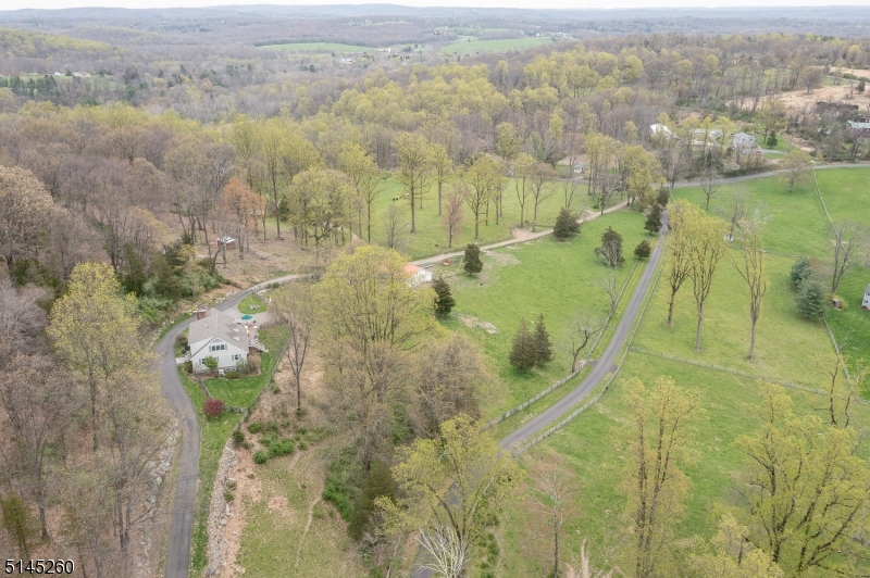 POTTERSVILLE - Residential