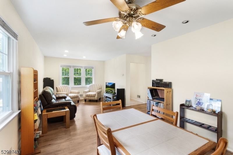 White Meadow Lake - Residential