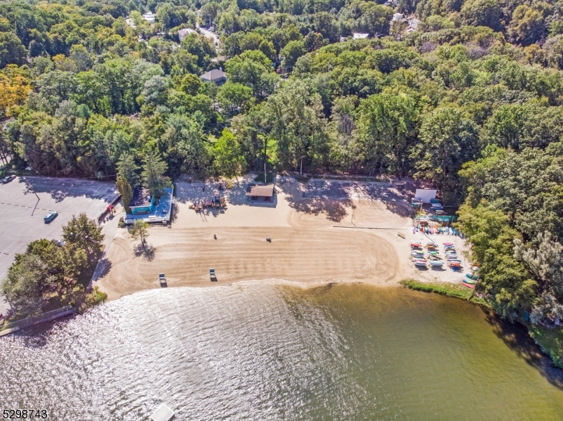 White Meadow Lake - Residential