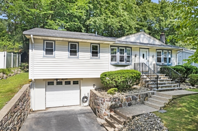 White Meadow Lake - Residential