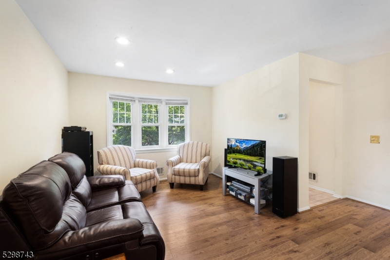 White Meadow Lake - Residential