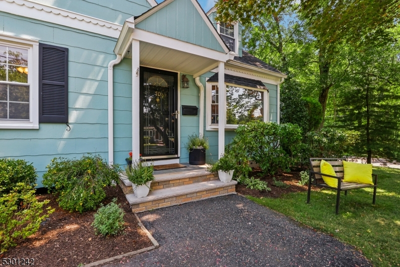 Knollwood - Residential