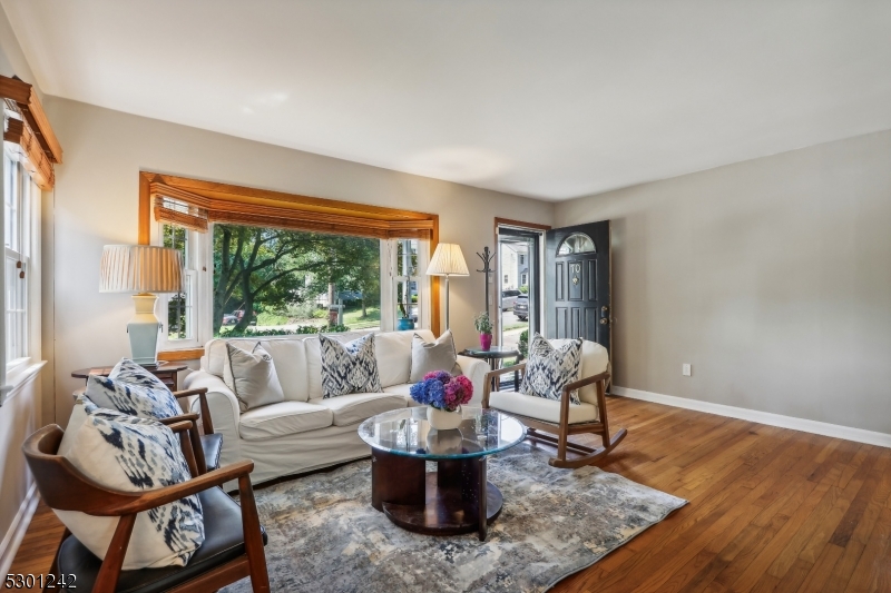 Knollwood - Residential