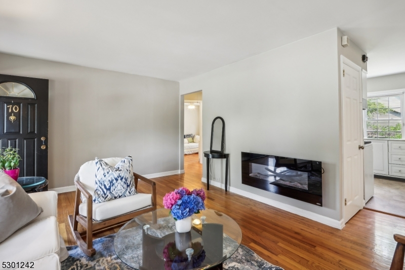 Knollwood - Residential