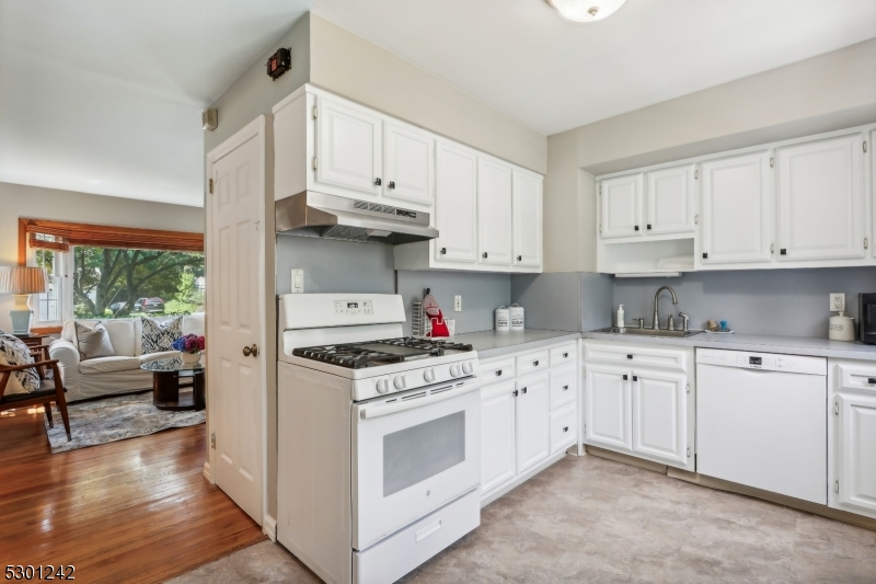 Knollwood - Residential