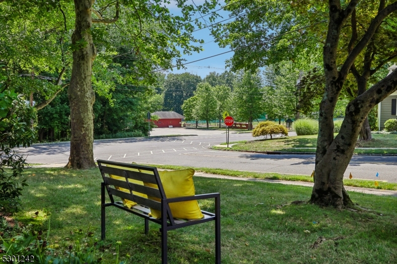 Knollwood - Residential