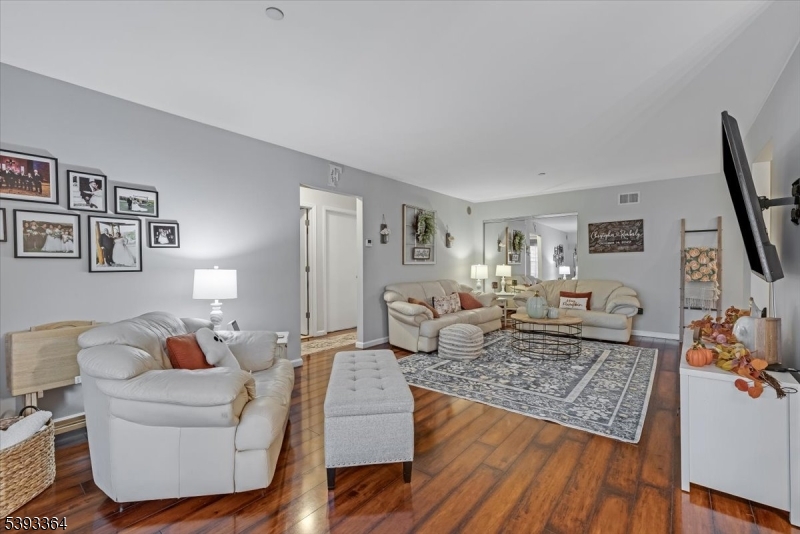 Seasons Glen - Residential